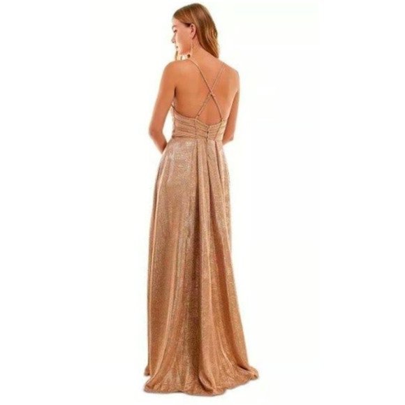 NWT CITY STUDIOS Juniors' Metallic Pleated X-Back Gown Evening dress sz3 - Picture 3 of 4